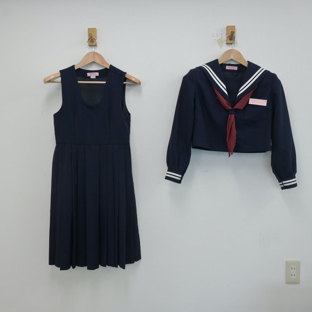 【中古】熊本県 菊陽町立菊陽中学校 女子制服 2点（セーラー服・ジャンパースカート）sf016387