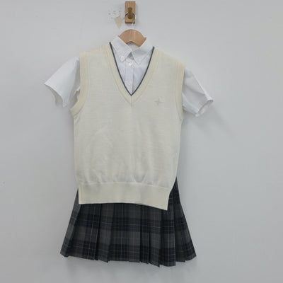 【中古】神奈川県 日本大学高等学校 女子制服 3点（シャツ・ニットベスト・スカート）sf016456