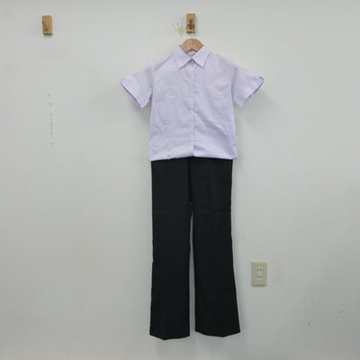 【中古】 学校名不明 女子制服 2点（シャツ・ズボン）sf016497