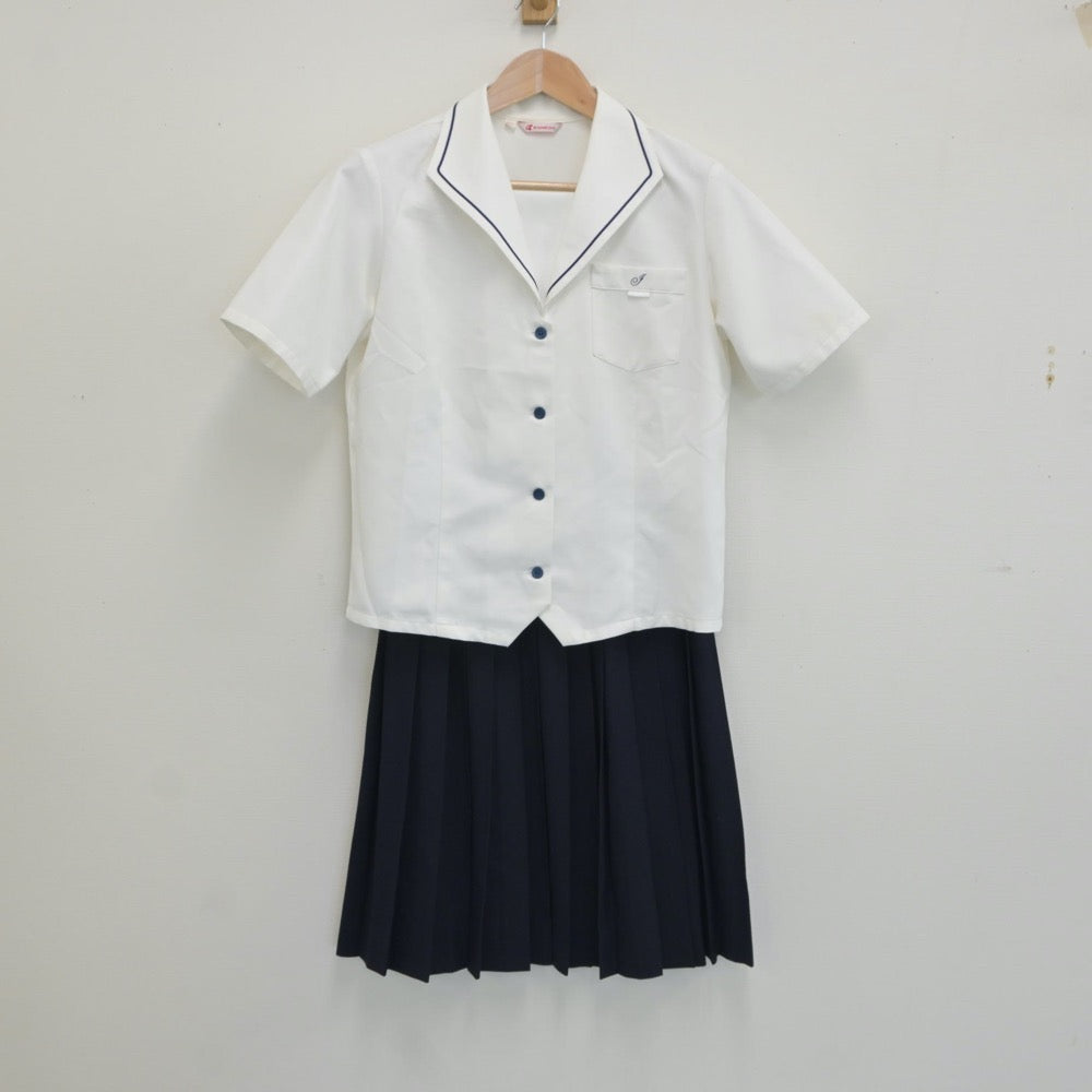 【中古】兵庫県 揖保川中学校 女子制服 3点（シャツ・スカート）sf016529