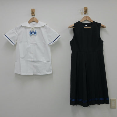 【中古】東京都 瀧野川女子学園高等学校 女子制服 4点（シャツ・ジャンパースカート）sf016547