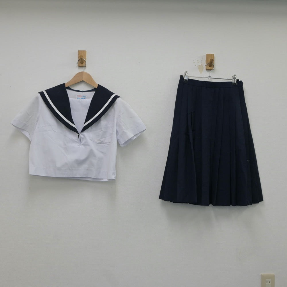 【中古】愛知県 長良中学校 女子制服 2点（セーラー服・スカート）sf016599