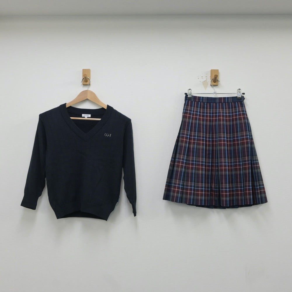 【中古】東京都 共立女子第二中学校 女子制服 2点（ニット・スカート）sf016646