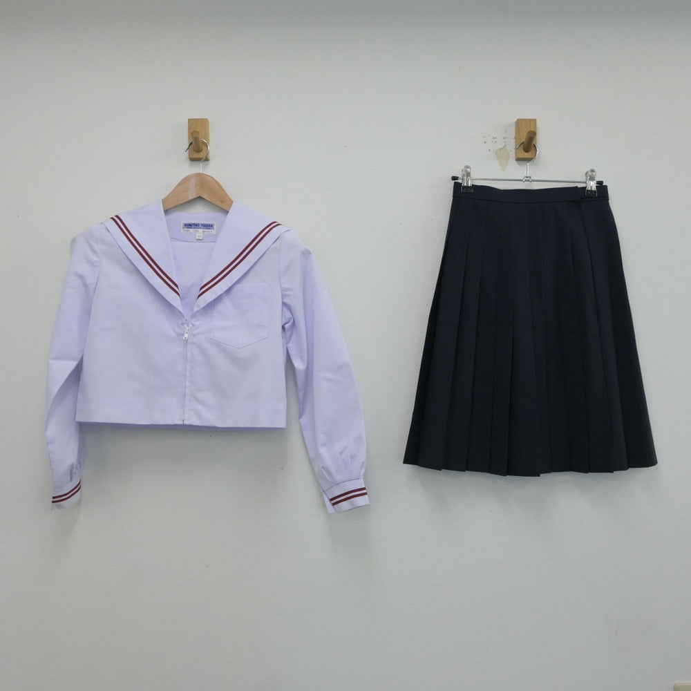 【中古】岐阜県 岐阜西中学校 女子制服 2点（セーラー服・スカート）sf016659