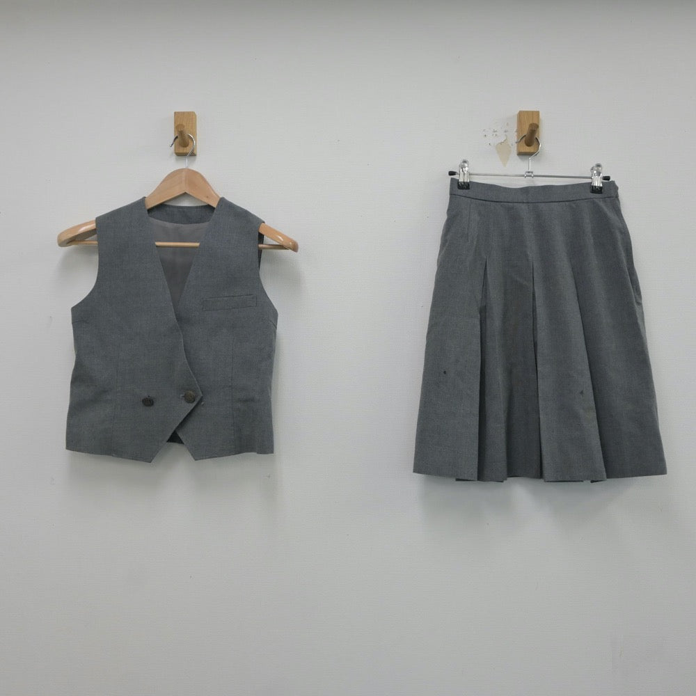 【中古】神奈川県 旭北中学校 女子制服 2点（ベスト・スカート）sf016673