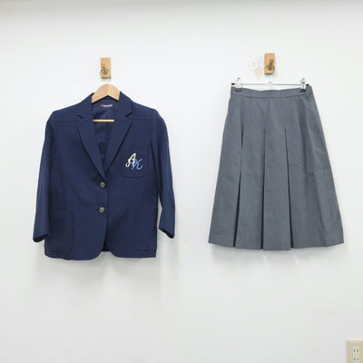 【中古】神奈川県 旭北中学校 女子制服 3点（ブレザー・スカート・ベスト）sf016682