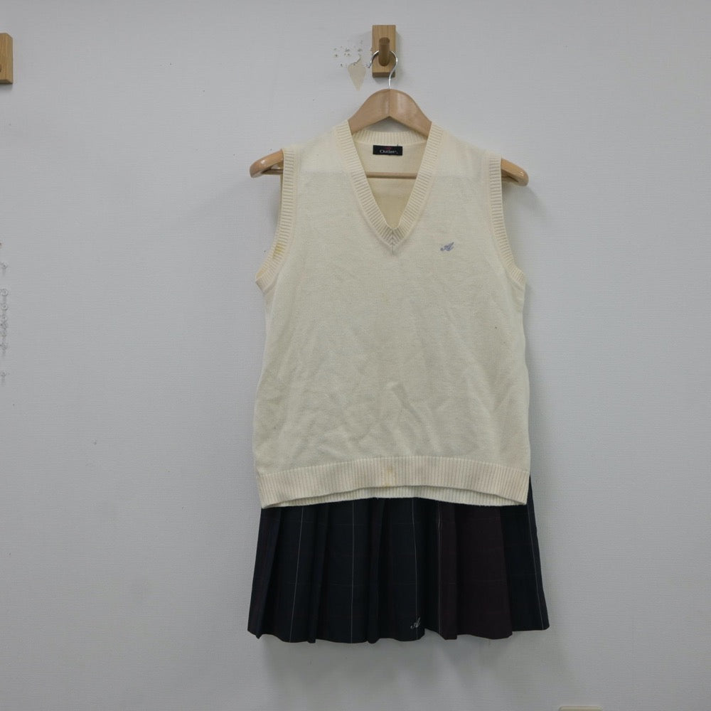 【中古】三重県 あけぼの学園高等学校 女子制服 2点（ニットベスト・スカート）sf016690