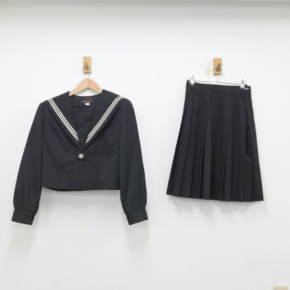 【中古】三重県 菰野中学校 女子制服 3点（セーラー服・スカート・スカート）sf016715