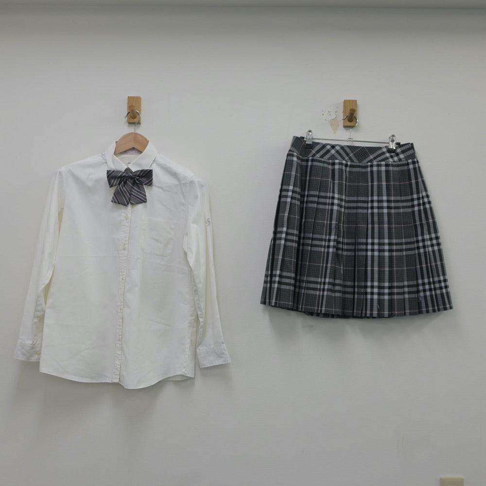 【中古】埼玉県 正智深谷高等学校 女子制服 4点（シャツ・スカート）sf016731