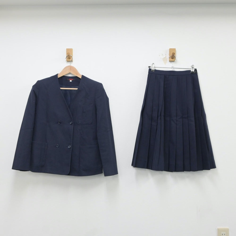 【中古】広島県 城北中学校 女子制服 3点（スカート・ベスト・スカート）sf016735