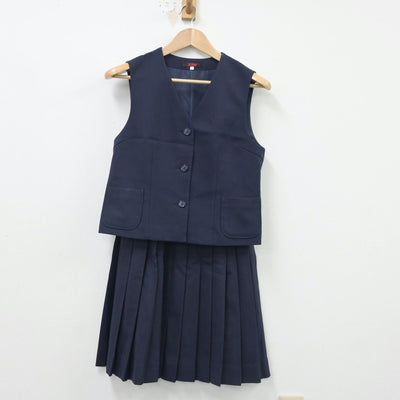 【中古】広島県 城北中学校 女子制服 3点（スカート・ベスト・スカート）sf016735