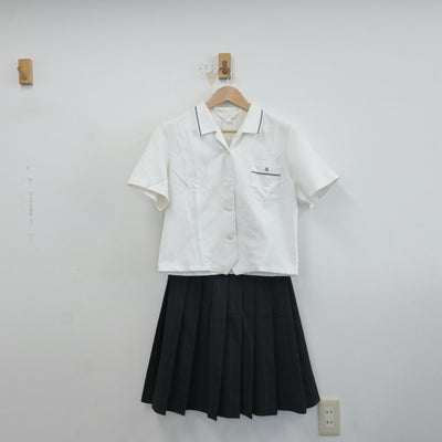 【中古】香川県 志度高等学校 女子制服 2点（シャツ・スカート）sf016758