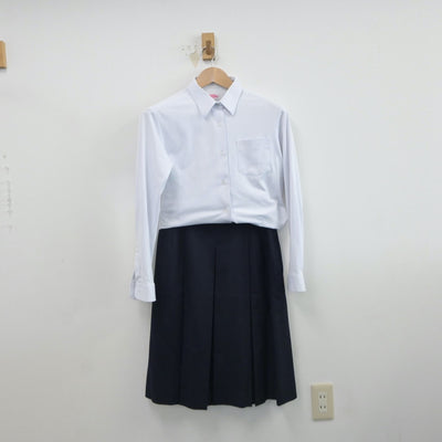 【中古】青森県 青森西高等学校 女子制服 3点（ブレザー・シャツ・スカート）sf016803