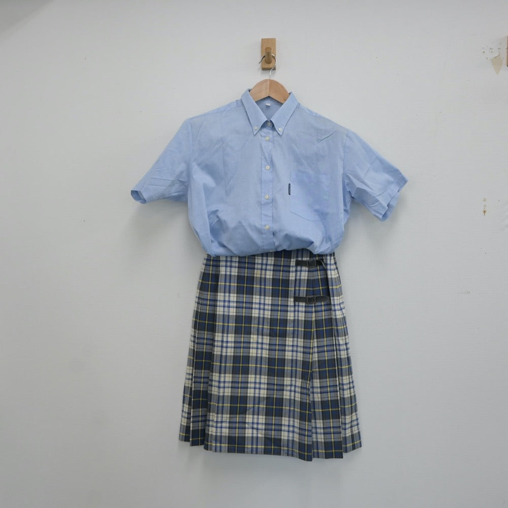 【中古】大阪府 追手門学院高等学校 女子制服 2点（シャツ・スカート）sf016852