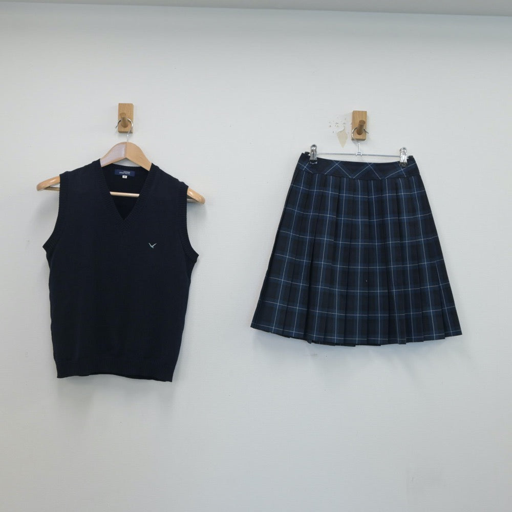 【中古】福岡県 福岡県立福岡講倫館高等学校 女子制服 4点（ニットベスト・スカート）sf016917