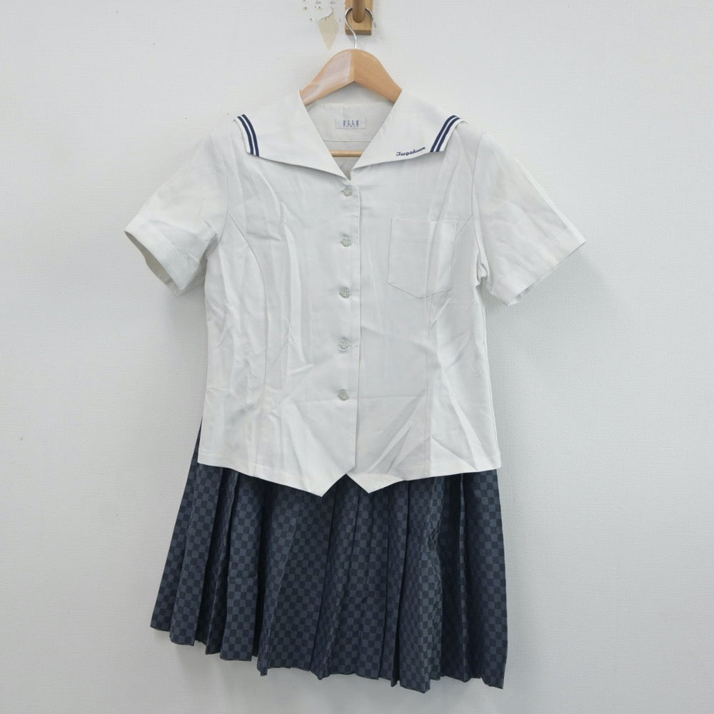 【中古】三重県 伊勢学園高等学校 女子制服 2点（セーラー服・スカート）sf016949