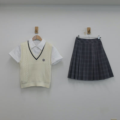 【中古】富山県 龍谷富山高等学校 女子制服 3点（ニットベスト・シャツ・スカート）sf016970