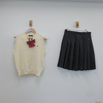 【中古】東京都 東久留米総合高等学校 女子制服 3点（ニットベスト・スカート）sf017024