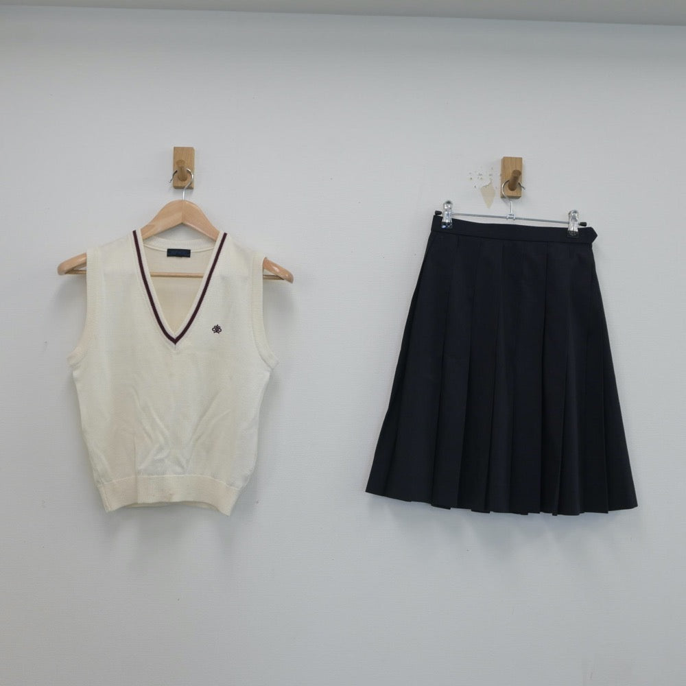 【中古】新潟県 新潟高等学校 女子制服 2点（ニットベスト・スカート）sf017028