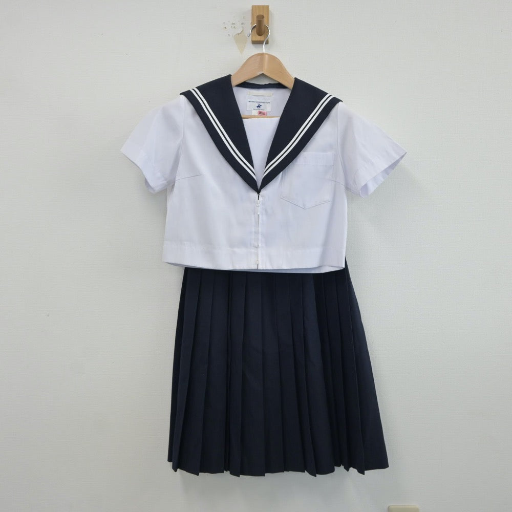 【中古】愛知県 八幡中学校 女子制服 2点（セーラー服・スカート）sf017086