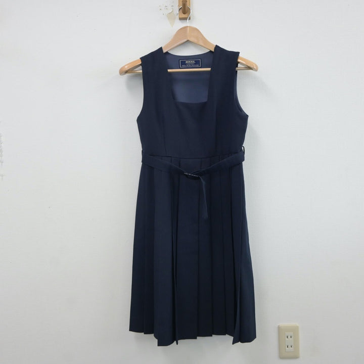 【中古】東京都 葛飾区立常盤中学校 女子制服 2点（セーラー服・ジャンパースカート）sf017115