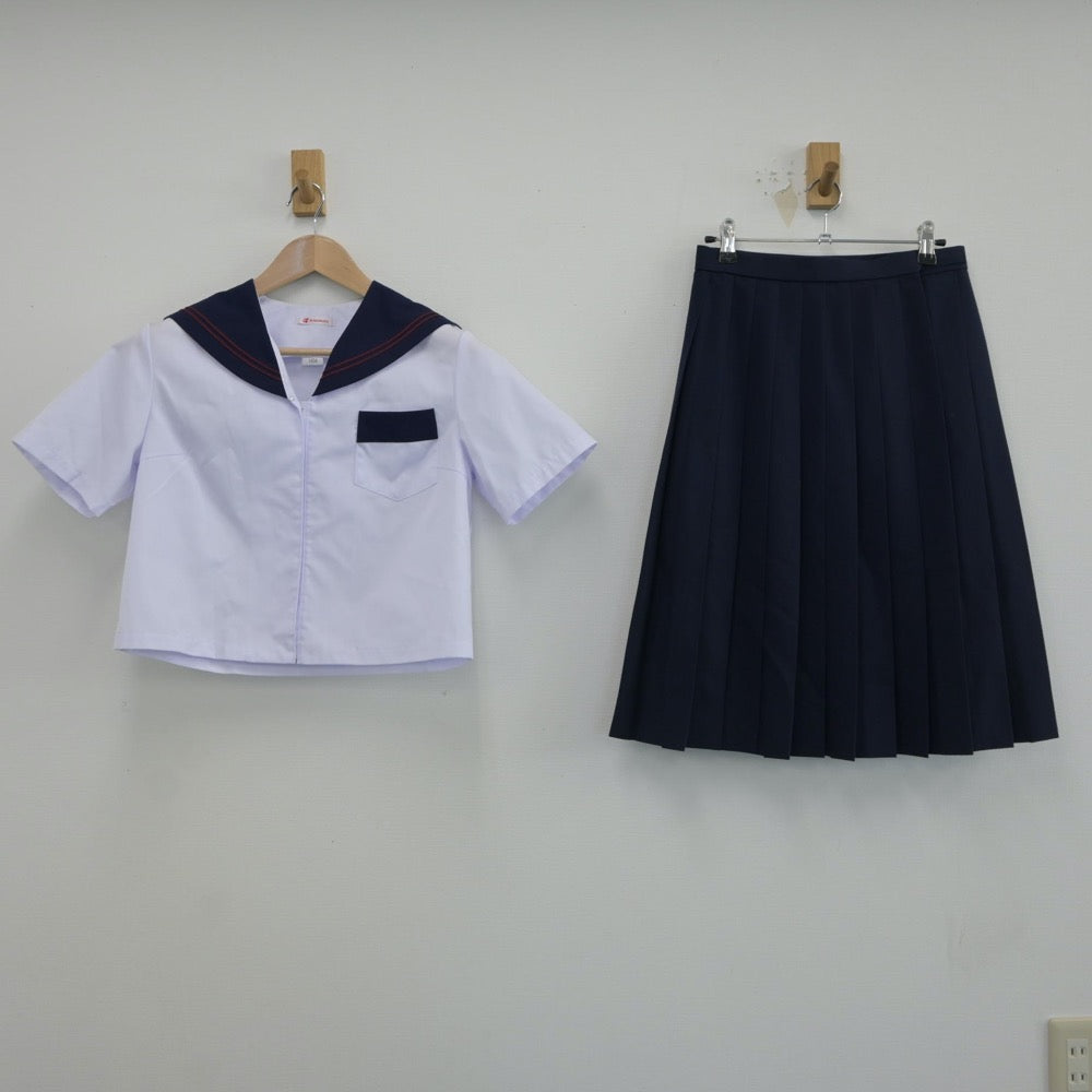 【中古】青森県 平川市尾上中学校 女子制服 2点（セーラー服・スカート）sf017129