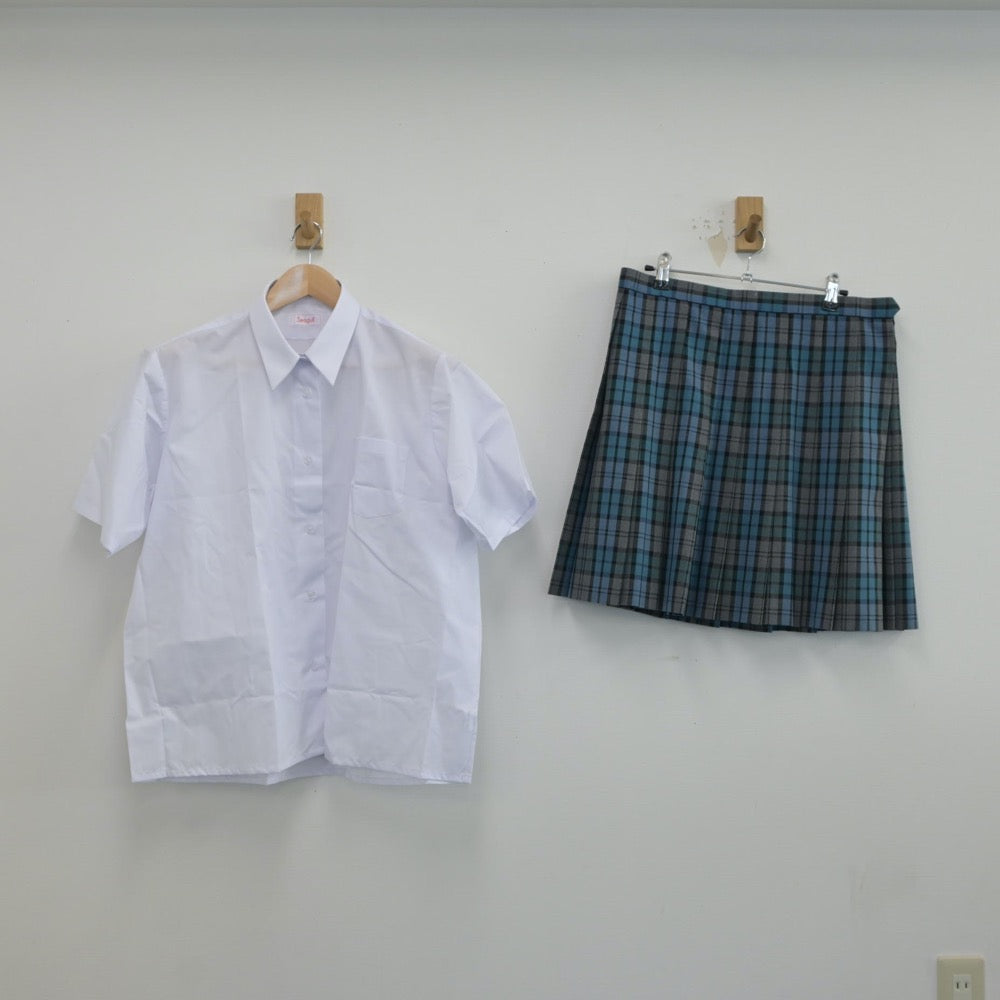 【中古】神奈川県 新栄高等学校 女子制服 2点（シャツ・スカート）sf017151