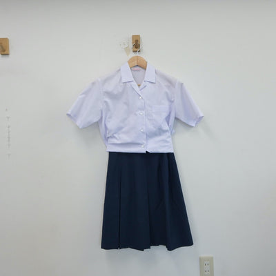 【中古】愛知県 千種高等学校 女子制服 2点（シャツ・スカート）sf017278