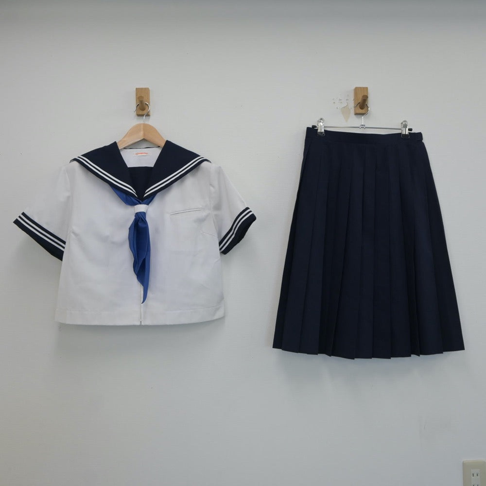 【中古】千葉県 高洲中学校 女子制服 3点（セーラー服・スカート）sf017291