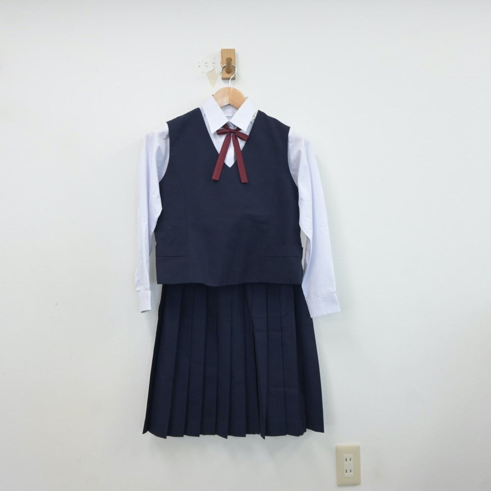 【中古】埼玉県 上里北中学校 女子制服 6点（ブレザー・シャツ・ベスト・ニット・スカート）sf017303