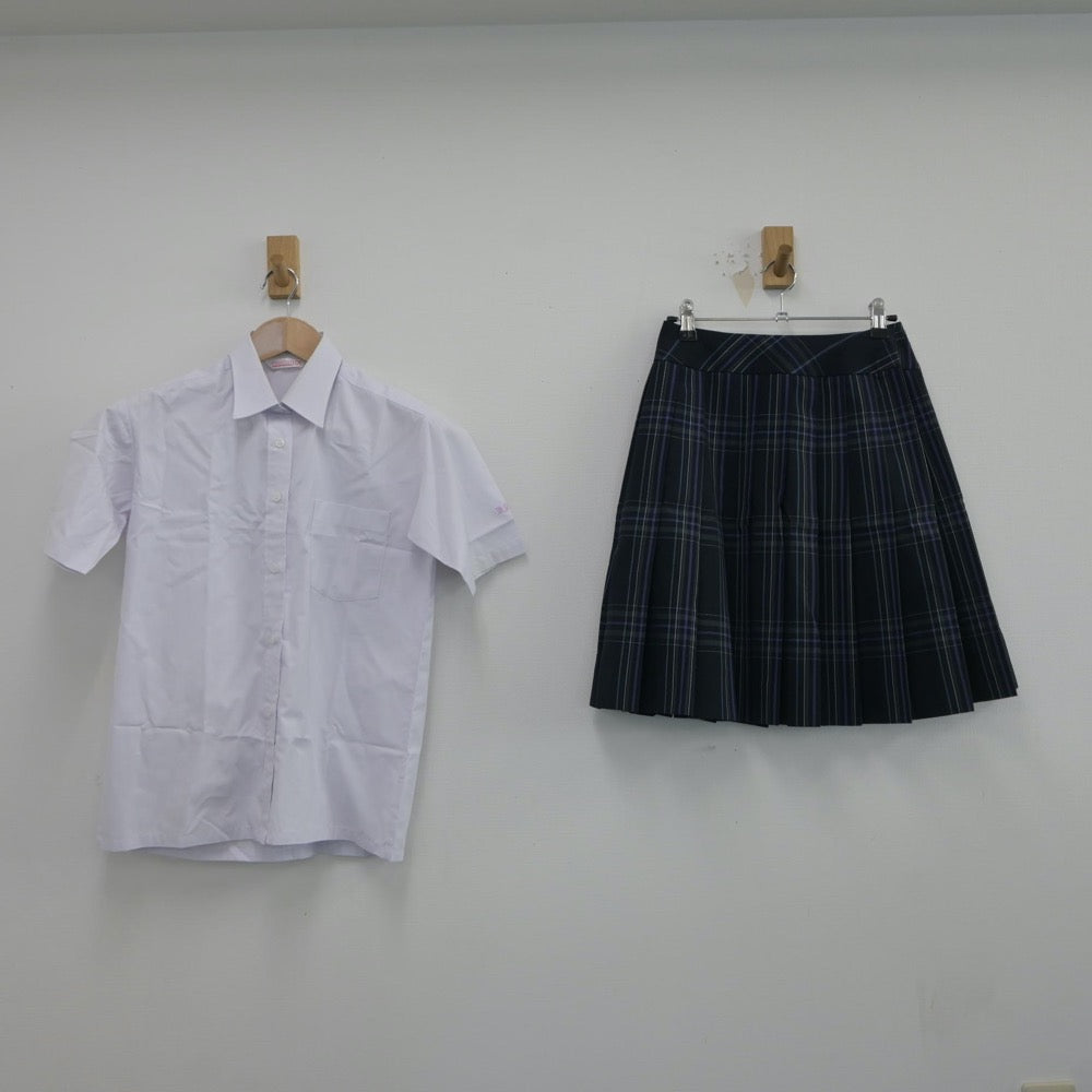 【中古】神奈川県 幸高等学校 女子制服 2点（シャツ・スカート）sf017346