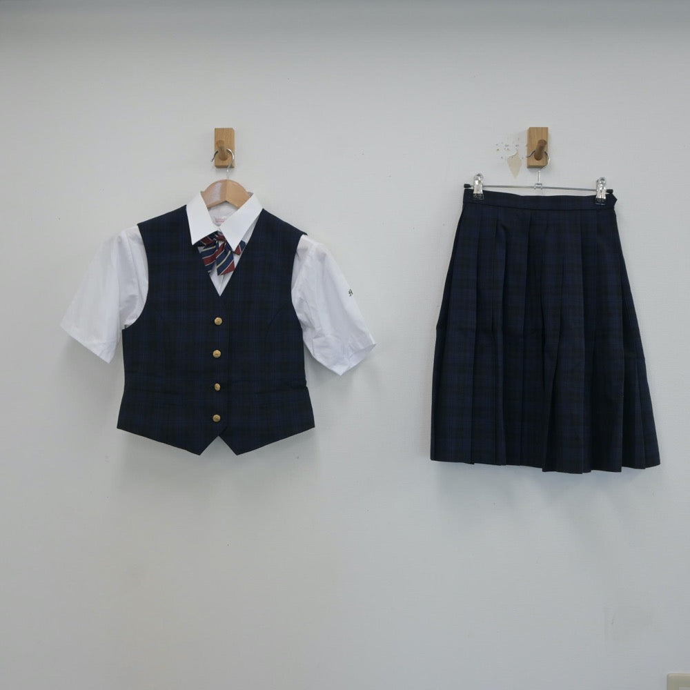 【中古】千葉県 千葉県立幕張総合高等学校 女子制服 3点（シャツ・ベスト・スカート）sf017399