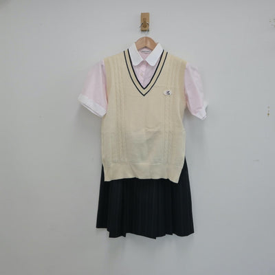 【中古】埼玉県 埼玉県立久喜高等学校 女子制服 3点（シャツ・ニットベスト・スカート）sf017418