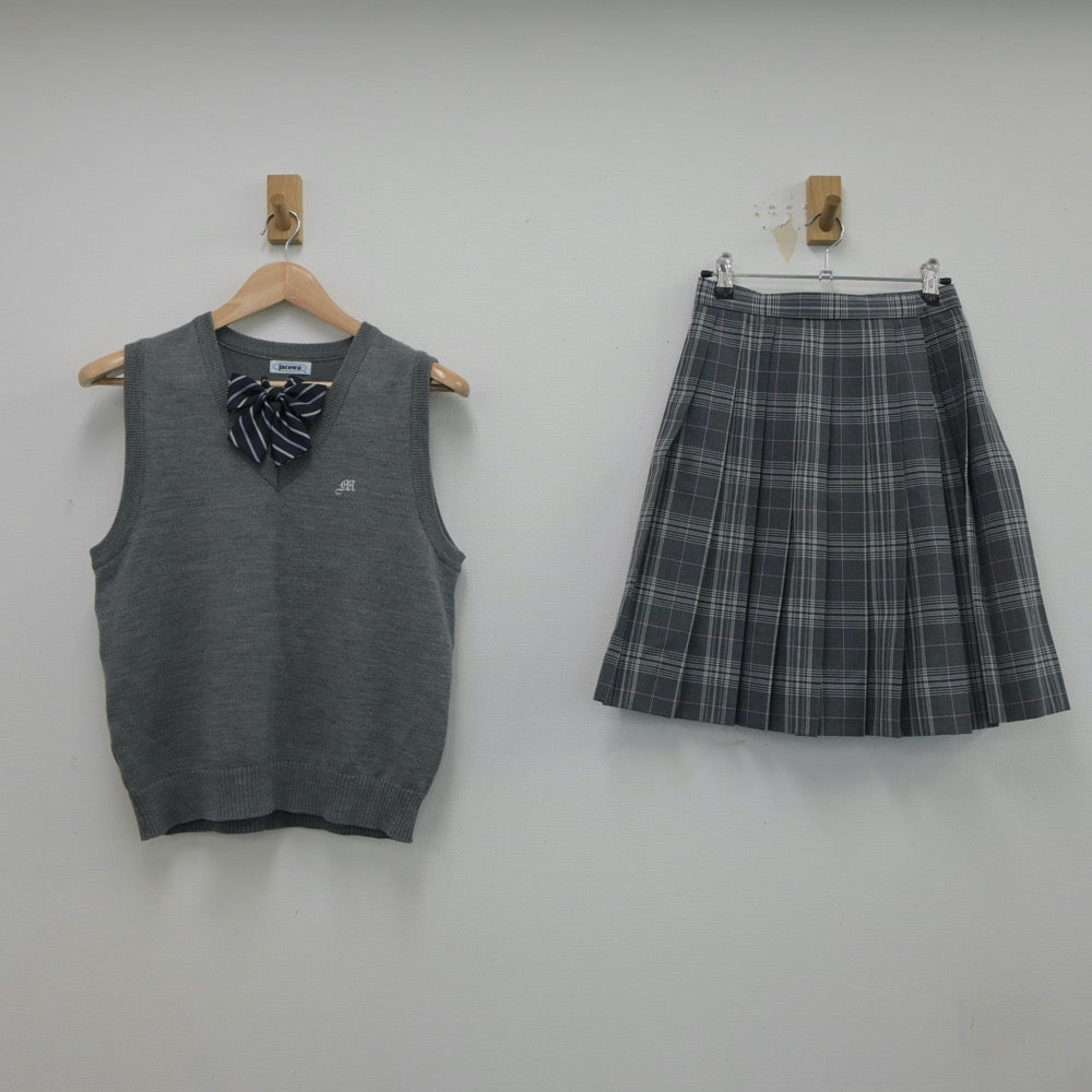 【中古】東京都 東京都立三鷹中等教育学校 女子制服 3点（ニットベスト・スカート）sf017435