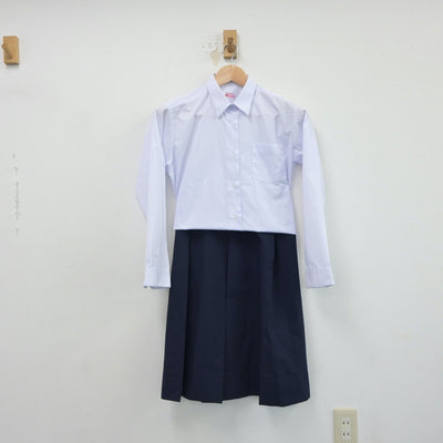 【中古】埼玉県 吉川市立南中学校 女子制服 2点（シャツ・スカート）sf017498