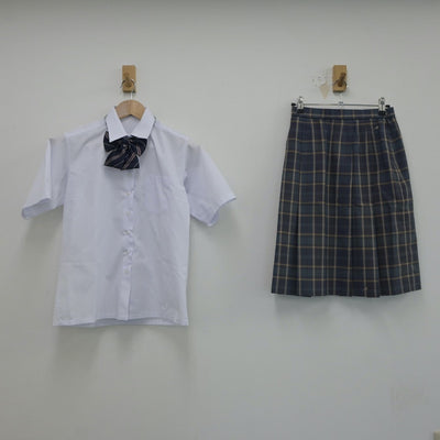 中古制服】千葉県 松戸国際高等学校 女子制服 3点（シャツ・スカート）sf017502【リサイクル学生服】 | 中古制服通販パレイド