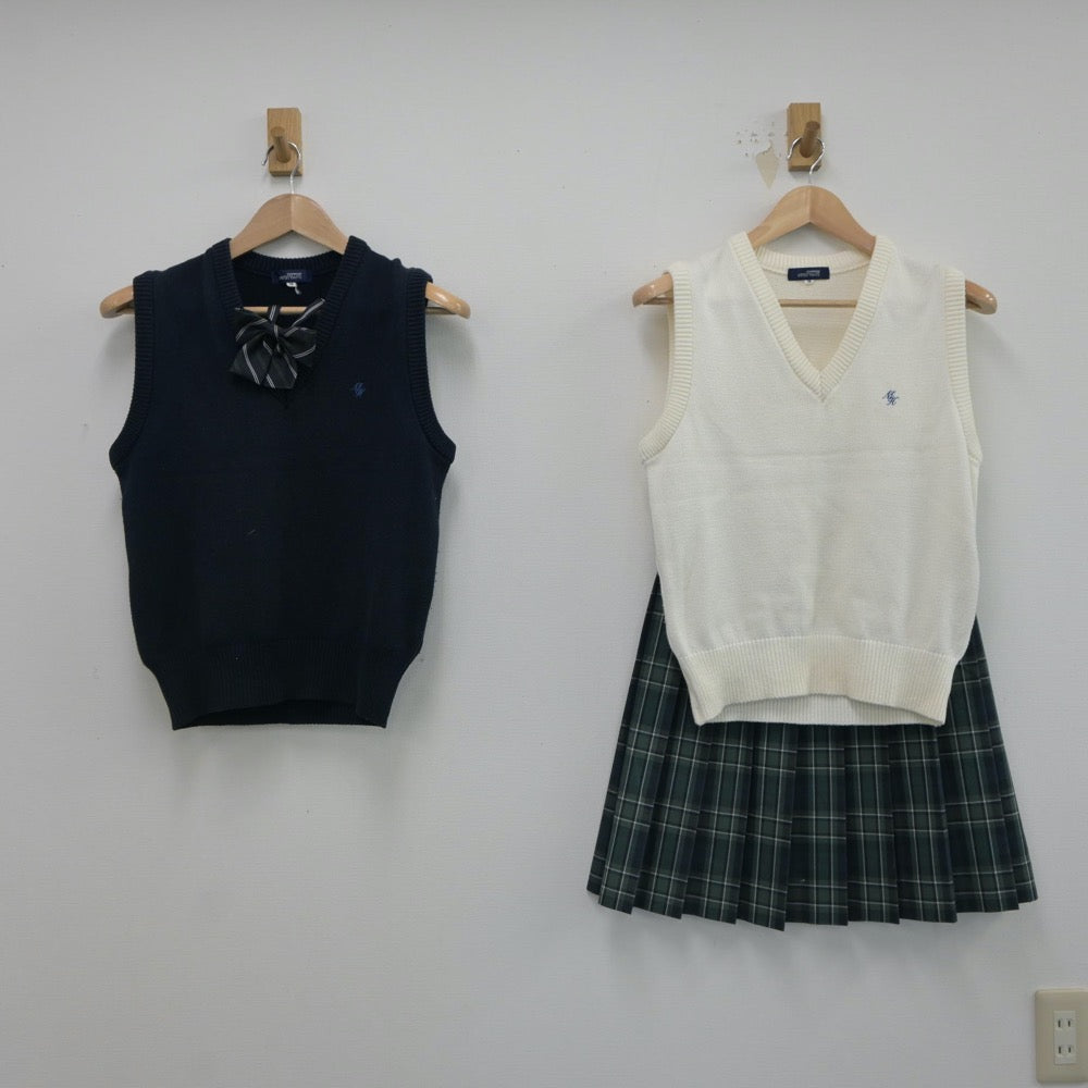 【中古】東京都 都立美原高等学校 女子制服 4点（ニットベスト・スカート）sf017505