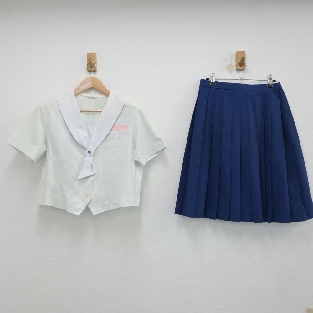 【中古】長崎県 真城中学校 女子制服 3点（セーラー服・スカート）sf017550