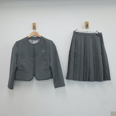 【中古】長崎県 真城中学校 女子制服 2点（ブレザー・スカート）sf017553