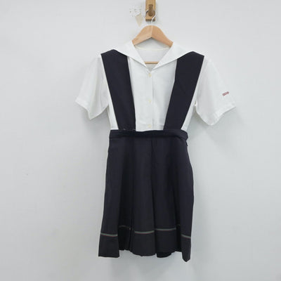 【中古】東京都 桜美林高等学校 女子制服 3点（シャツ・ベスト・スカート）sf017588