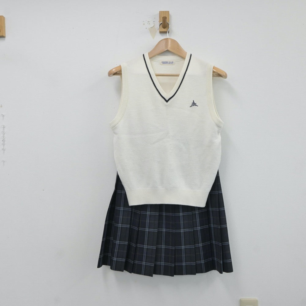 【中古】愛知県 山田高等学校 女子制服 2点（ニットベスト・スカート）sf017620