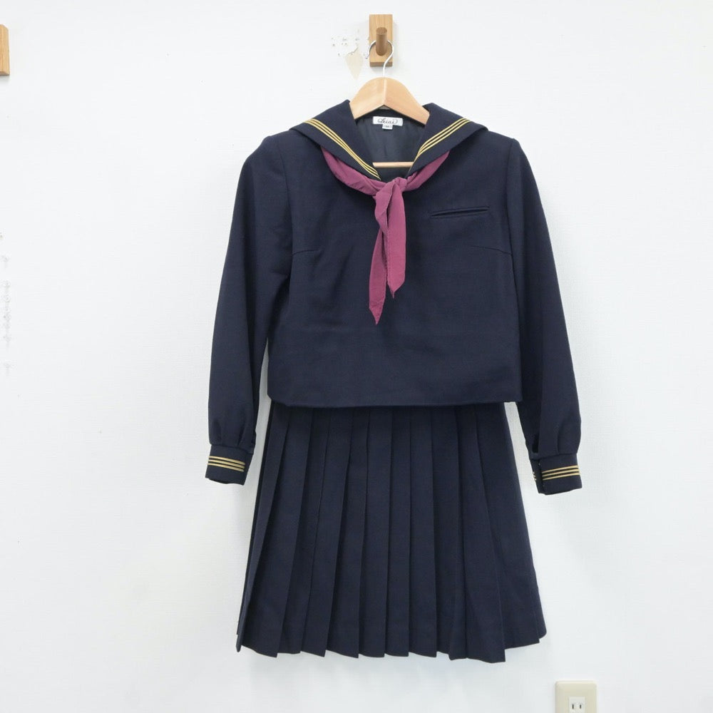 【中古】青森県 弘前学院聖愛高等学校 女子制服 4点（セーラー服・ニット・スカート）sf017624