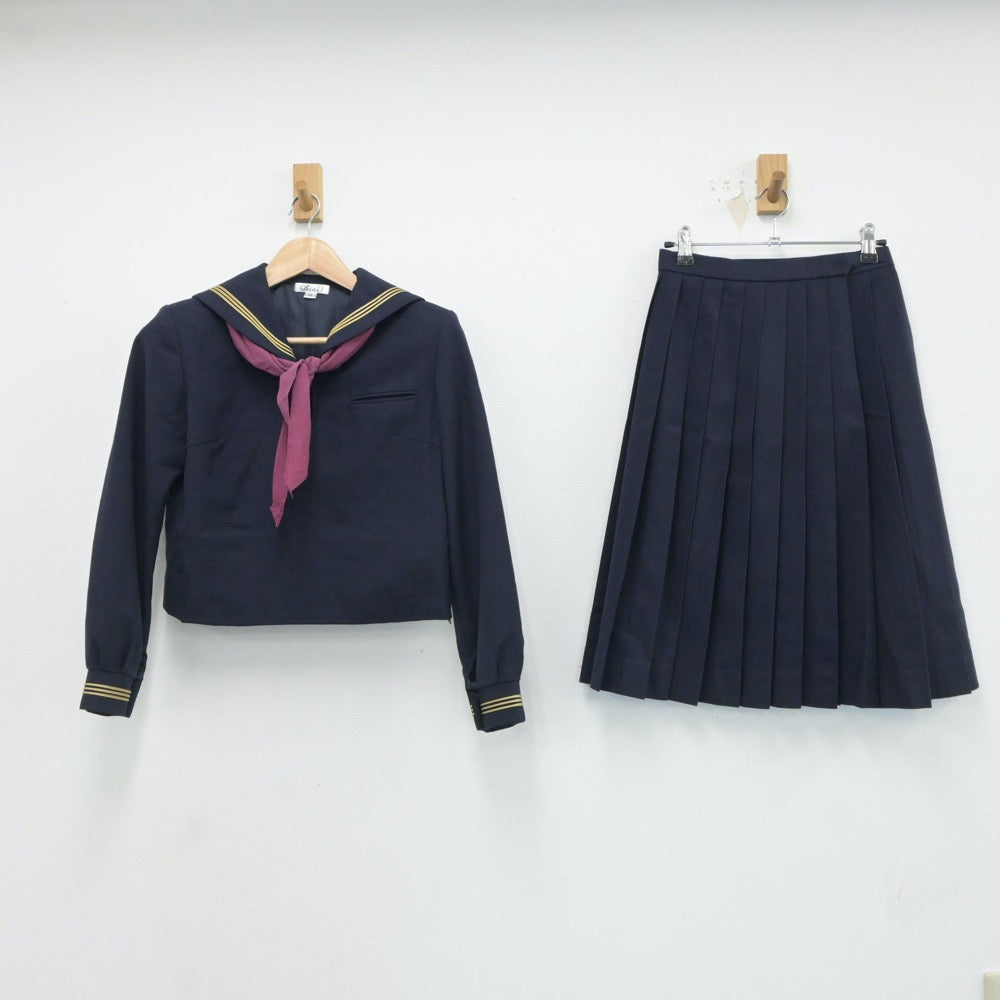 中古制服】青森県 弘前学院聖愛高等学校 女子制服 4点（セーラー服