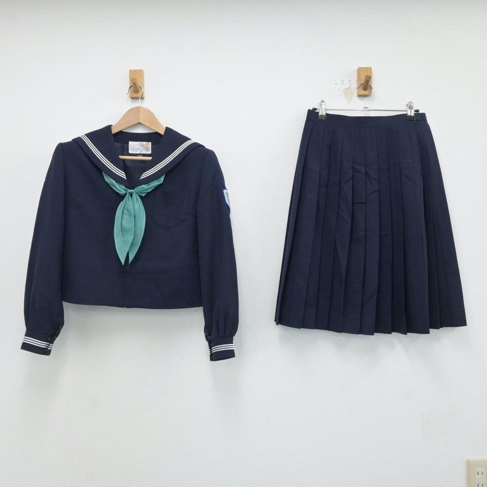 【中古】青森県 弘前市立第四中学校 女子制服 3点（セーラー服・スカート）sf017627