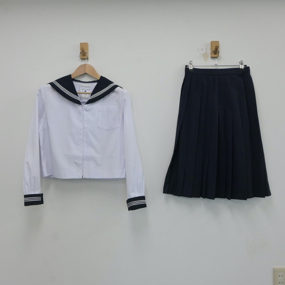 【中古】青森県 弘前市立第四中学校 女子制服 2点（セーラー服・スカート）sf017629