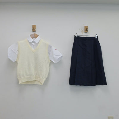 【中古】神奈川県 清心女子高等学校 女子制服 3点（ニットベスト・シャツ・スカート）sf017673