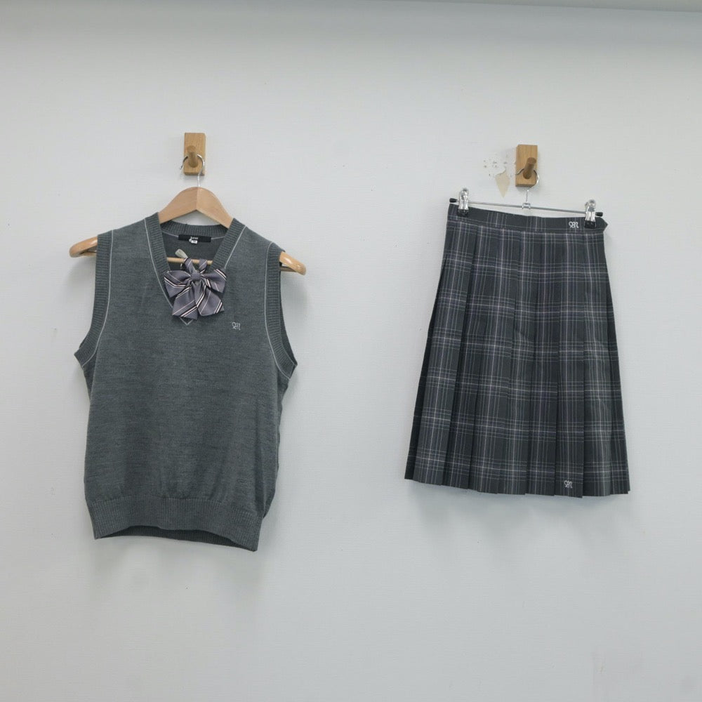 【中古】東京都 町田総合高等学校 女子制服 3点（スカート・ニットベスト）sf017677