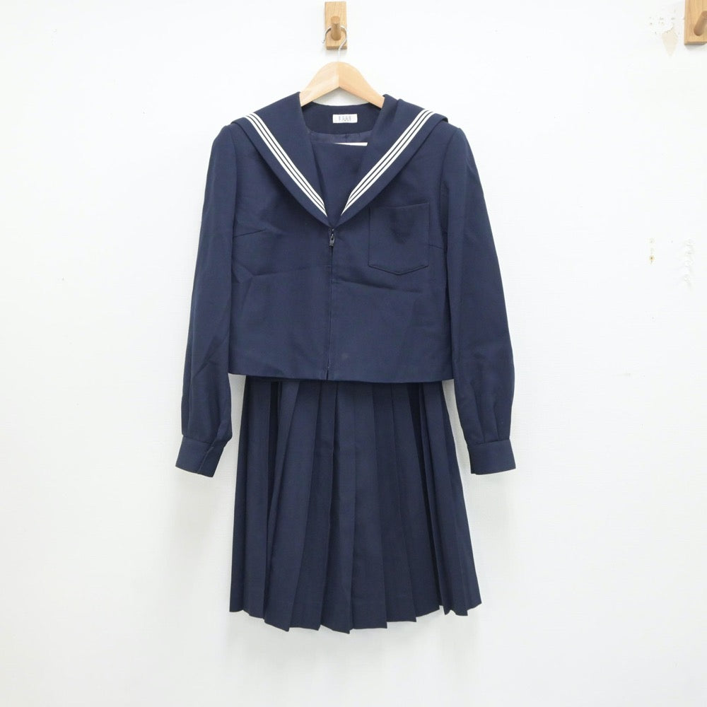 【中古】愛知県 尾西第三中学校 女子制服 2点（セーラー服・スカート）sf017714