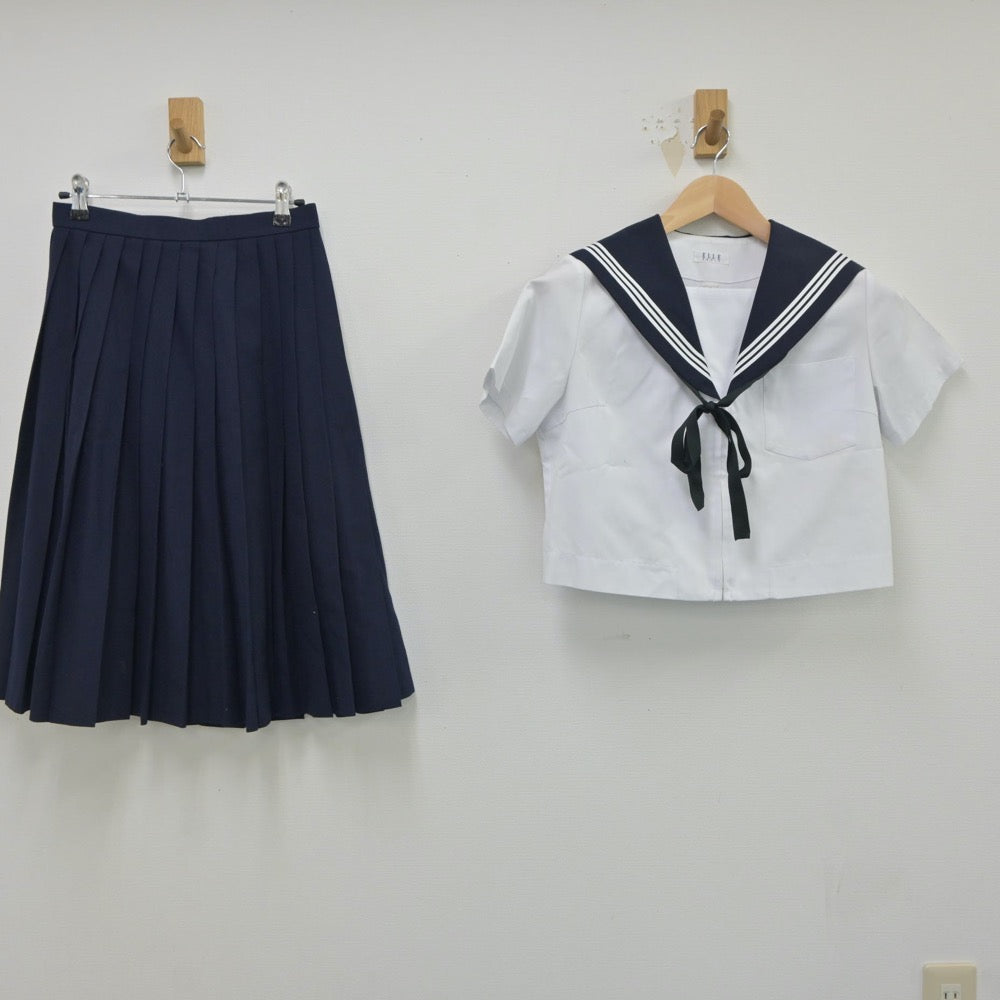 【中古】愛知県 尾西第三中学校 女子制服 3点（セーラー服・スカート）sf017716