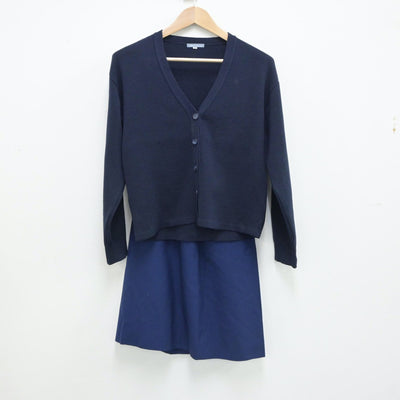 【中古】大阪府 四天王寺中学校・高等学校 女子制服 3点（シャツ・ニット・スカート）sf017730